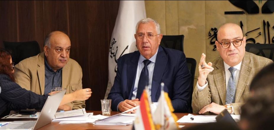 انتخابات النواب .. رئيس حزب الجبهة الوطنية يتابع سير الإنتخابات