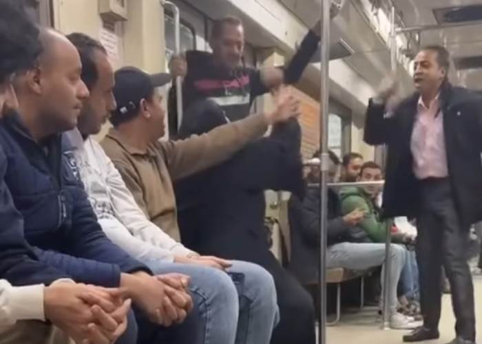 خناقة المترو الجديدة تشعل الجدل بعد اعتداء رجل على سيدة