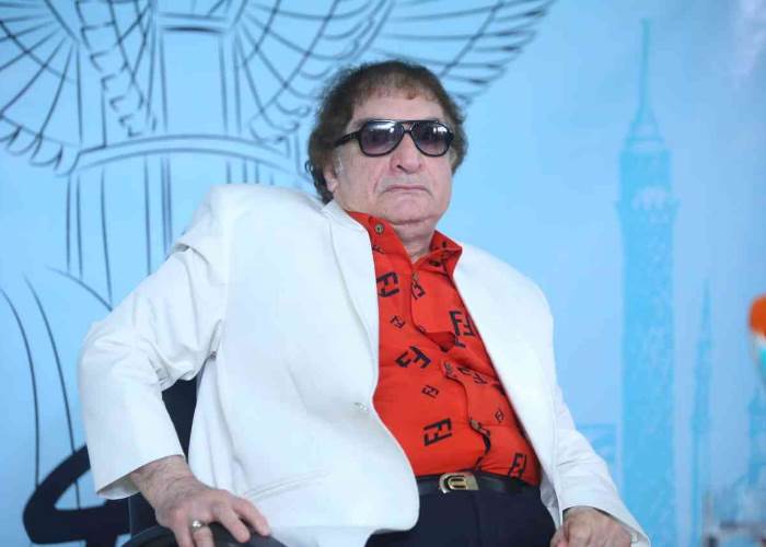 أشرف زكي يحسم حقيقة إصابة محيي إسماعيل بجلطة في المخ