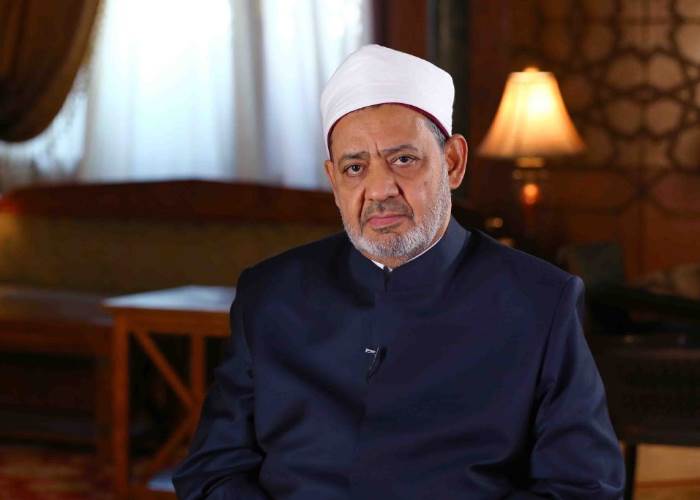 الأزهر يُدين التفجير الإرهابي الذي استهدف مسجدًا خلال صلاة الجمعة في حمص بسوريا