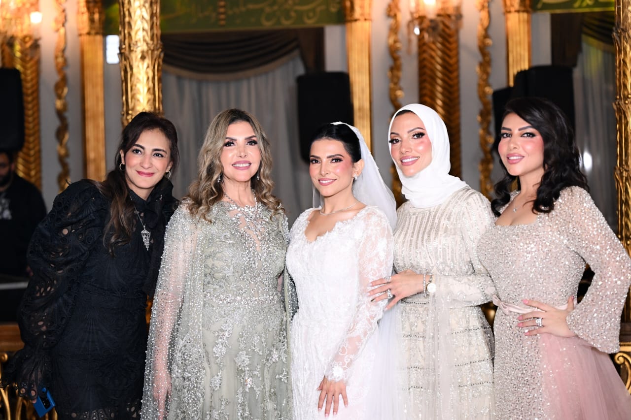 شاهد بالصور .. نجوم الغناء يشهدون زفاف ابنة أركان فؤاد ونادية مصطفى