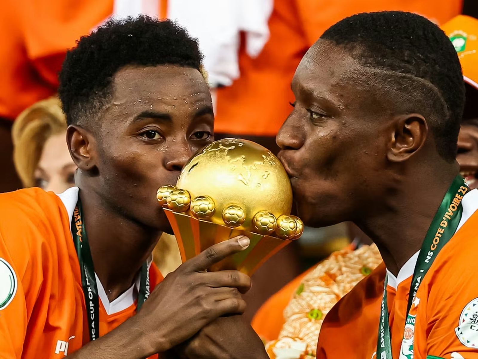 لماذا تُقام كأس الأمم الأفريقية في الشتاء؟.. صراع الأجندات يجبر "كاف" على موعد عيد الميلاد