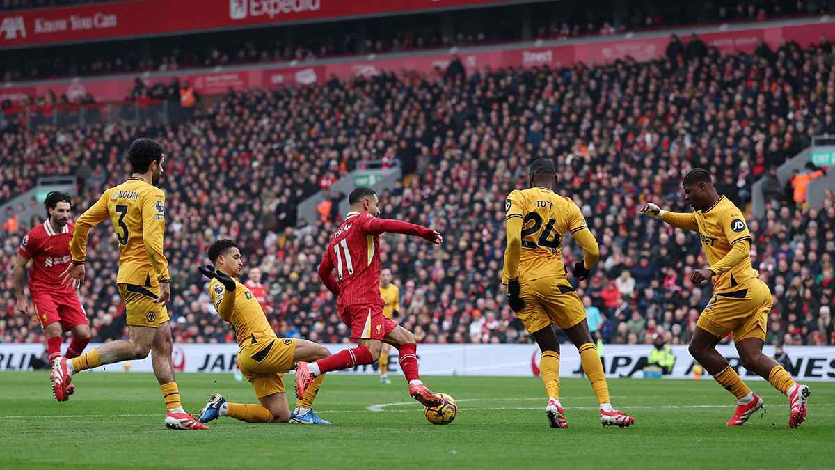 كل ماتريد معرفته عن مباراة ليفربول وولفرهامبتون في الدوري الإنجليزي