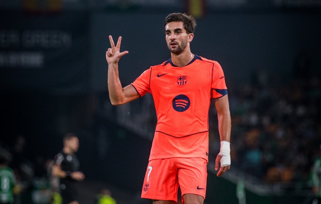 في مباراة بـ 8 أهداف.. برشلونة يسحق ريال بيتيس ويعزز صدارته لليجا