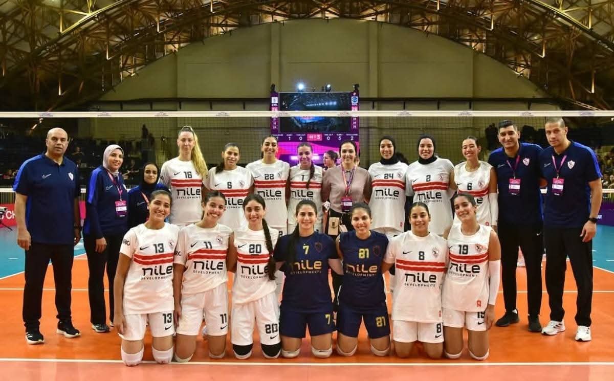 الزمالك يسقط طائرة سموحة في دوري الطائرة