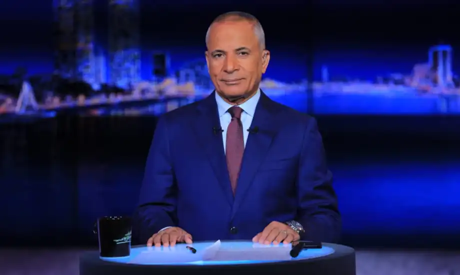 أحمد موسى يطالب بزيادة الأجور: 7 آلاف جنيه ميعلموش حاجة