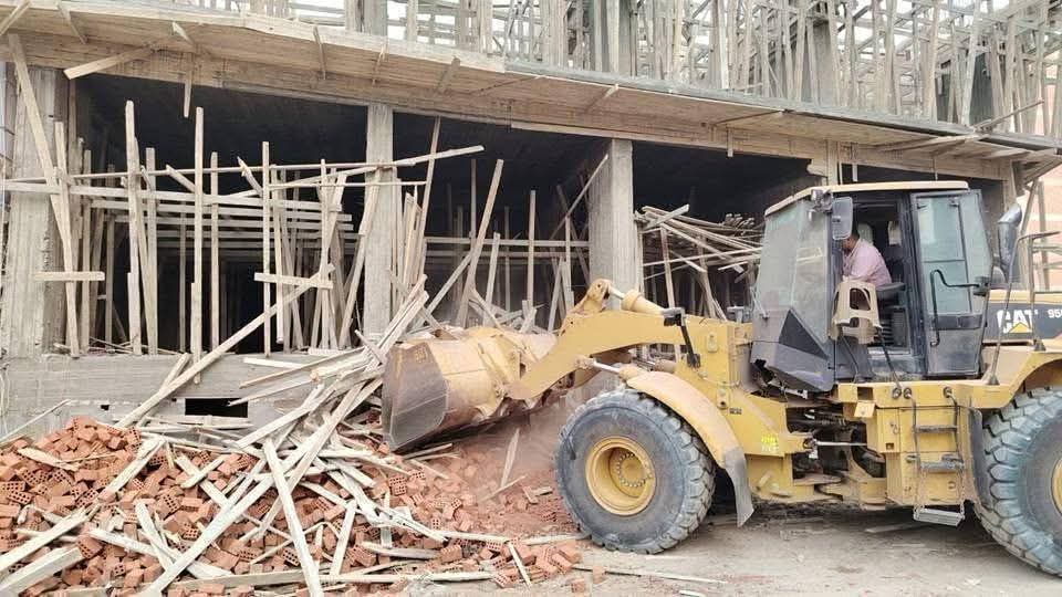 وزيرة التنمية المحلية تتلقى تقريراً حول جهود التصدي للبناء المخالف في المحافظات