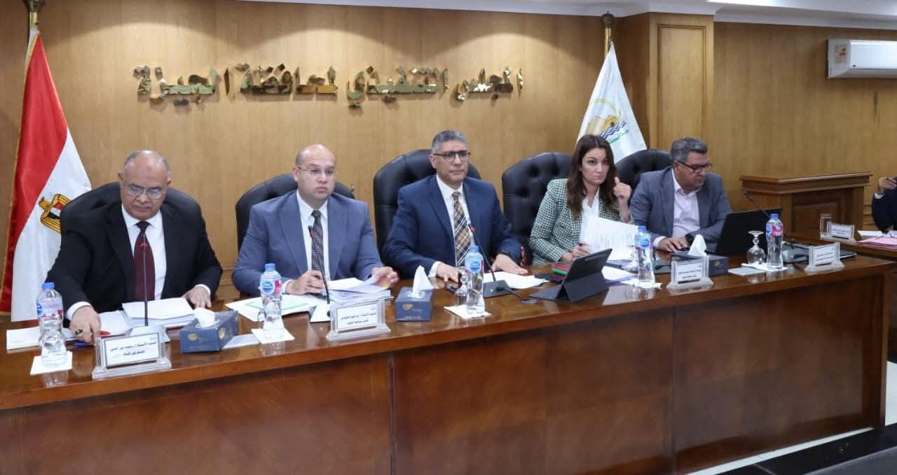 محافظ الجيزة يعلن إطلاق مسابقة دورية لاختيار أفضل الأحياء والمراكز والمدن