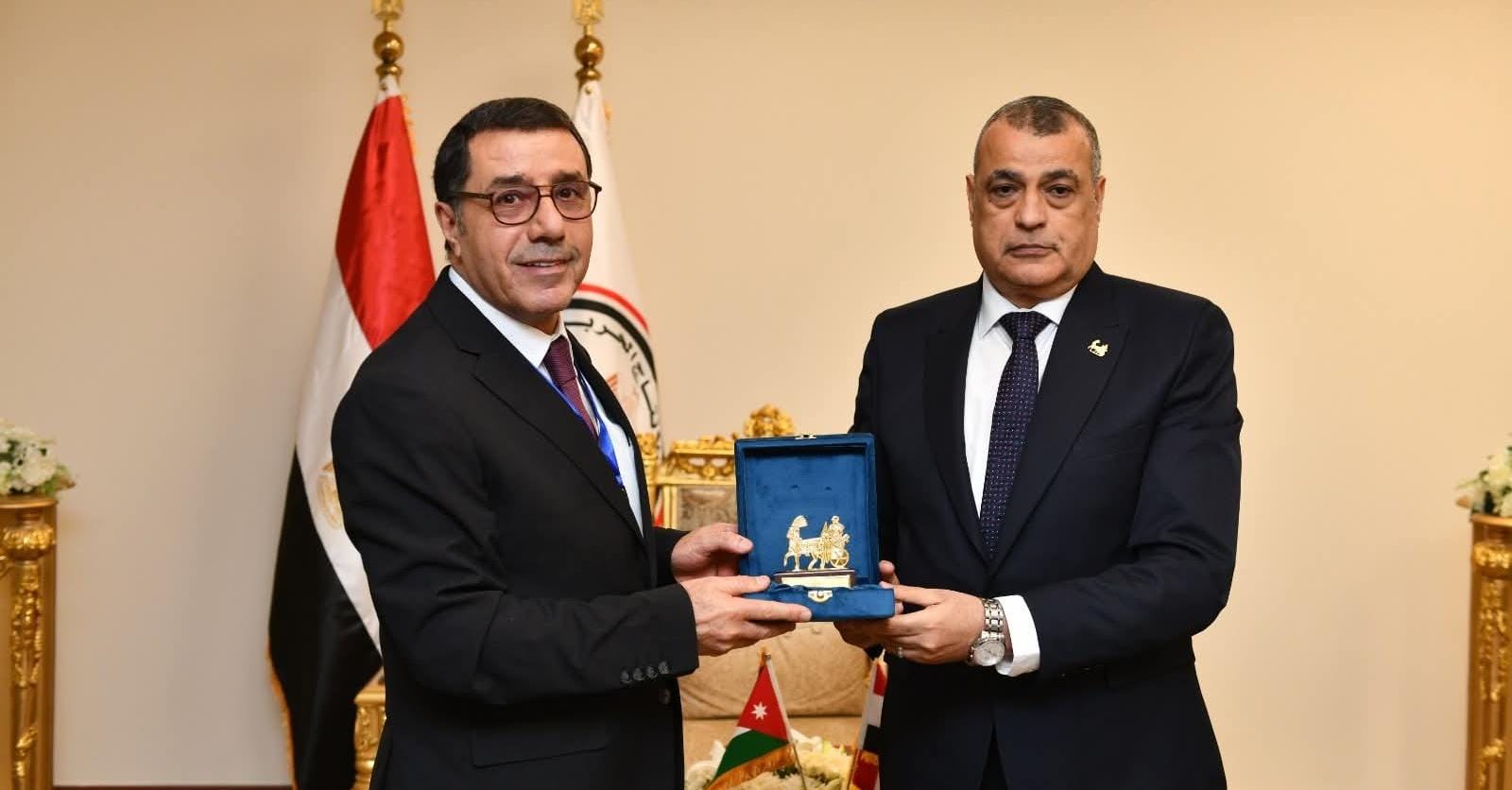 وزير الإنتاج الحربي يستقبل رئيس هيئة مديري المركز الأردني للتصميم والتطوير