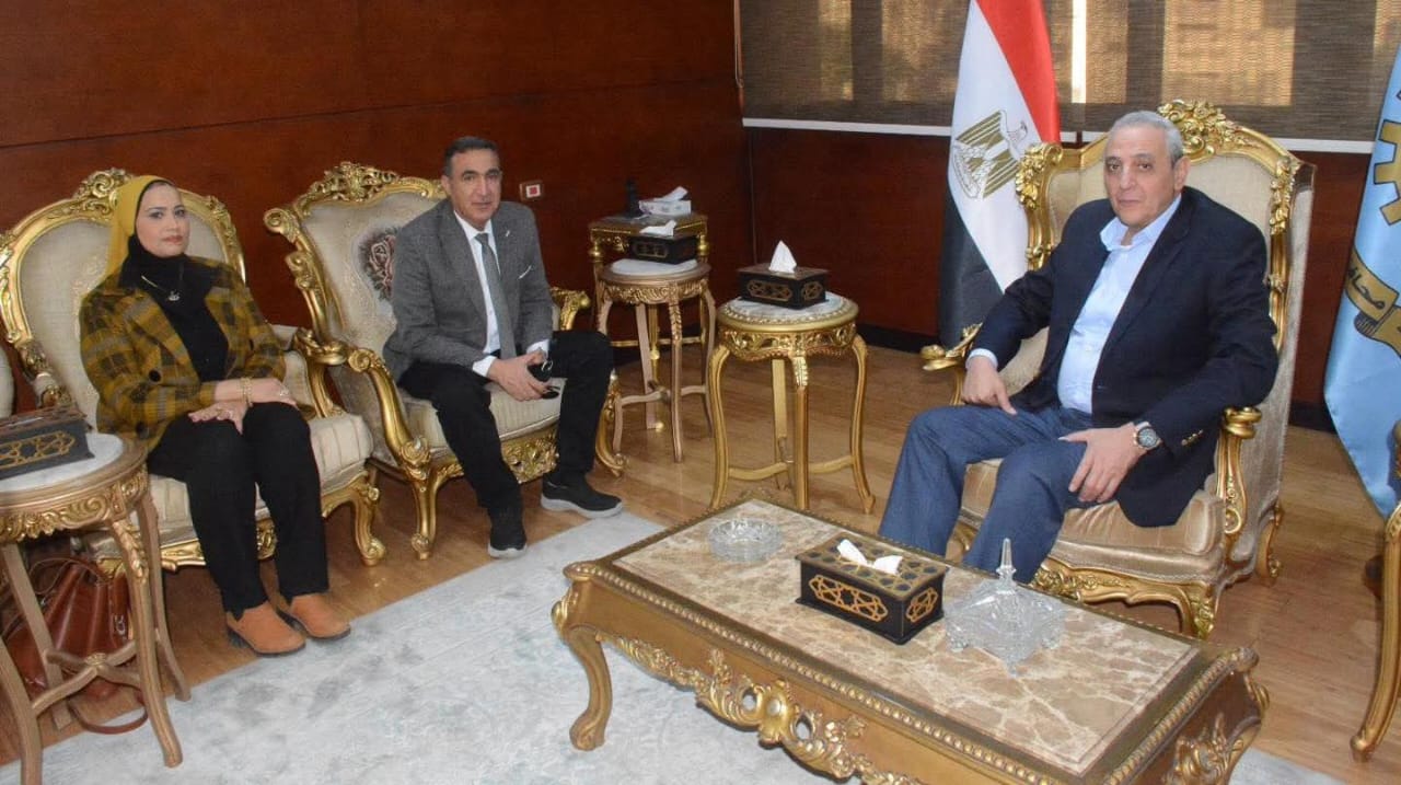 محافظ الغربية يستقبل رئيس الهيئة العامة للخدمات البيطرية