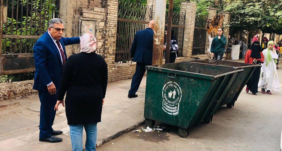 محافظ الدقهلية يقوم بجولة صباحية مفاجئة بحي غرب المنصورة