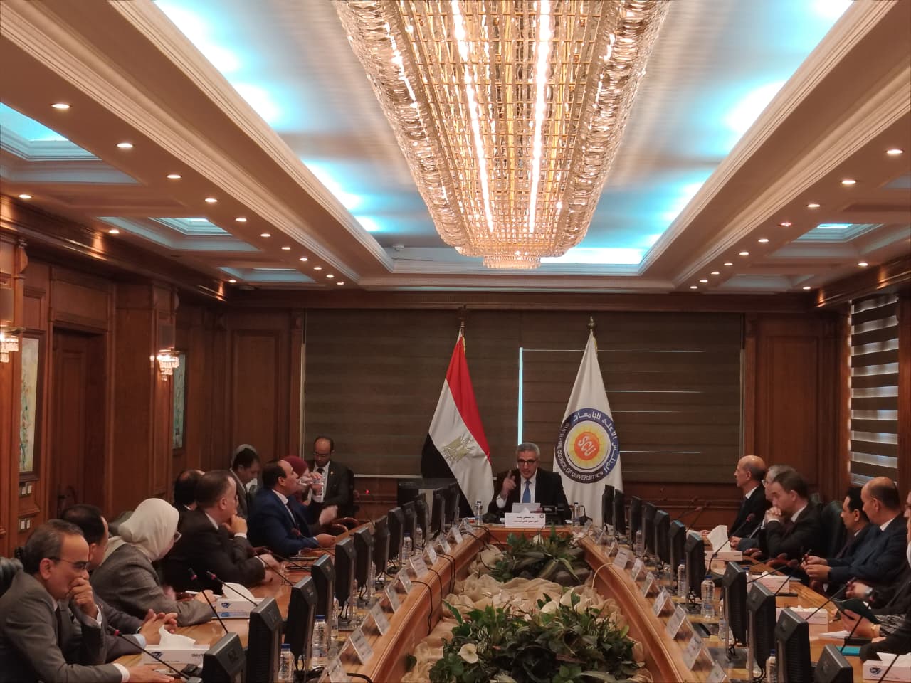 المجلس الأعلى لشئون الدراسات العليا والبحوث يعقد اجتماعه الدوري
