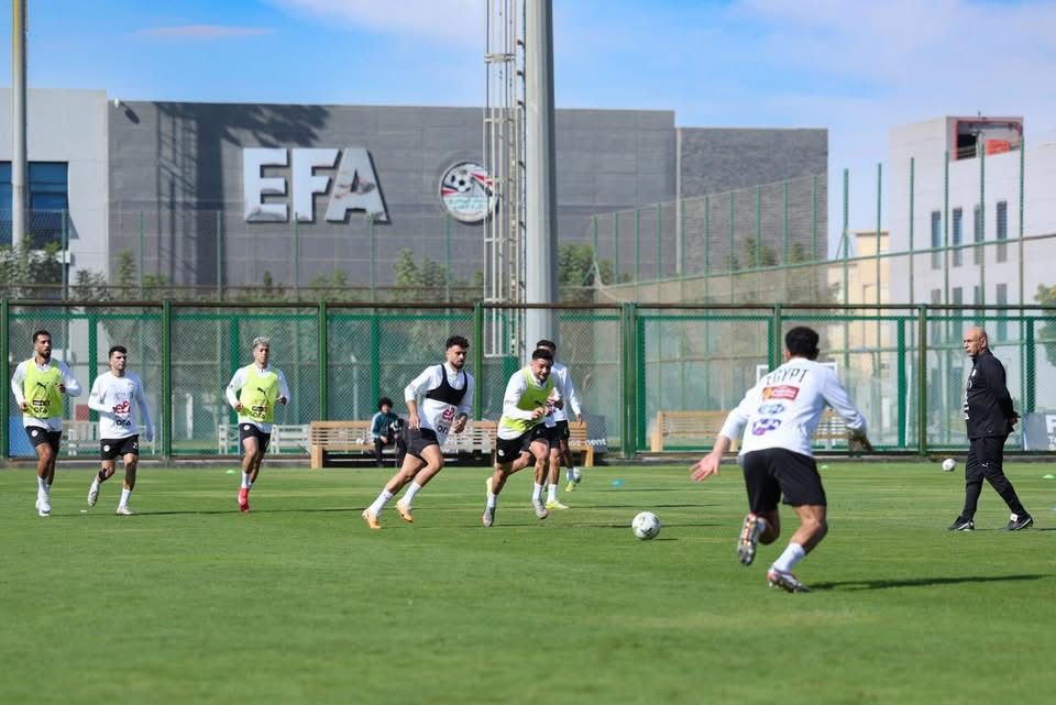 استعداداً لمواجهة نيجيريا..منتخب مصر يخوض تدريبًا صباحيًا