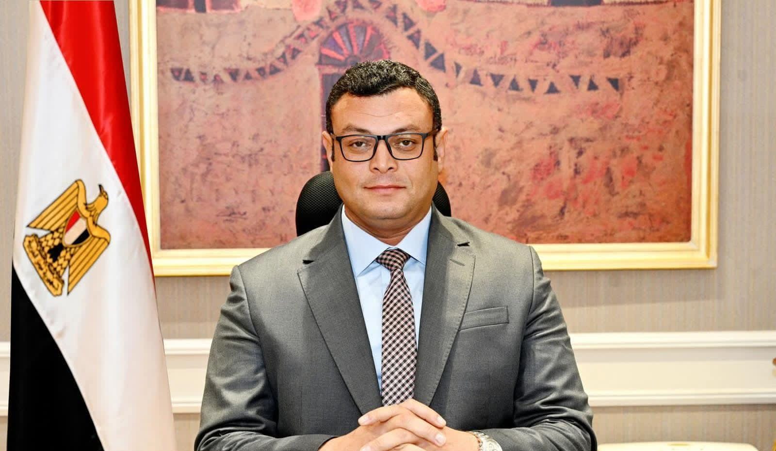وزير الإسكان يتابع موقف مشروع منطقة الأعمال المركزية بالعاصمة الجديدة