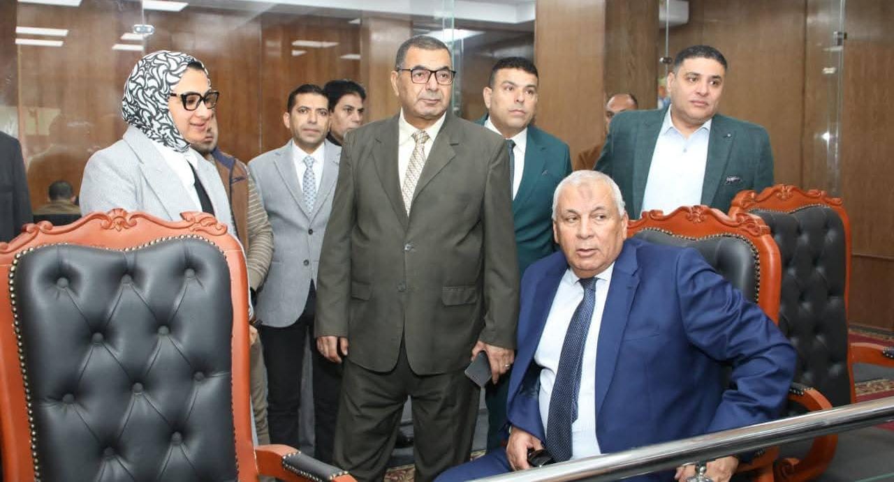 محافظ الوادي الجديد يتابع انتظام بدء لجان انتخابات مجلس النواب