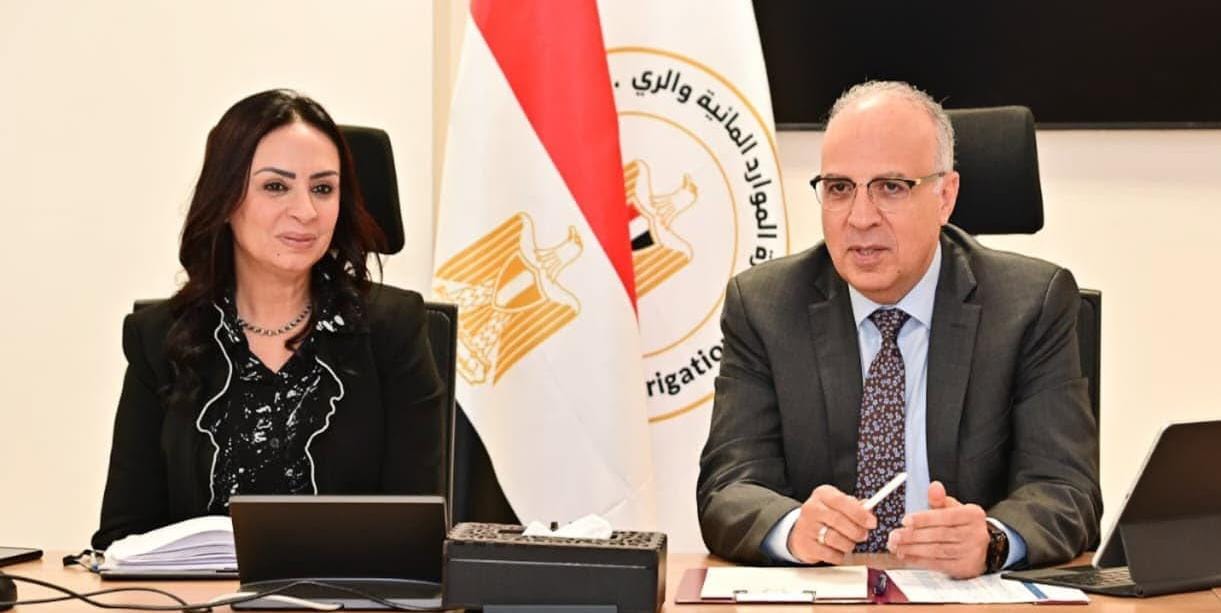 وزيرا الرى والتضامن الاجتماعي يبحثان التعاون فى مجال تدوير ورد النيل