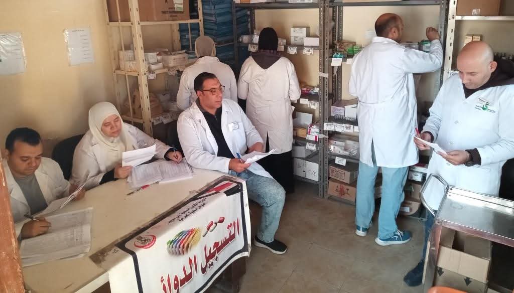قافلة تقدم أكثر من 3500 خدمة طبية مجانية لأهالي كفر أبو شهبة بإهناسيا