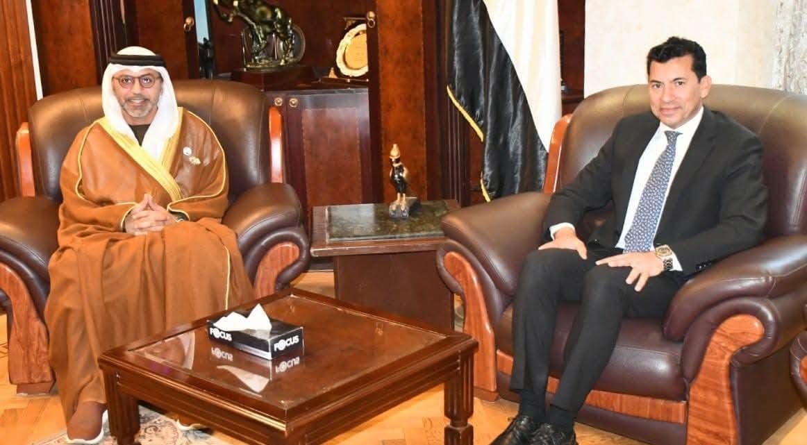 وزير الرياضة يستقبل السفير الإماراتي لبحث تعزيز التعاون المشترك