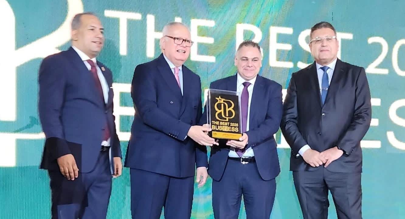 الاتحاد العام للمستثمرين "الأفرو - آسيوى" يكرم وزير السياحة والآثار