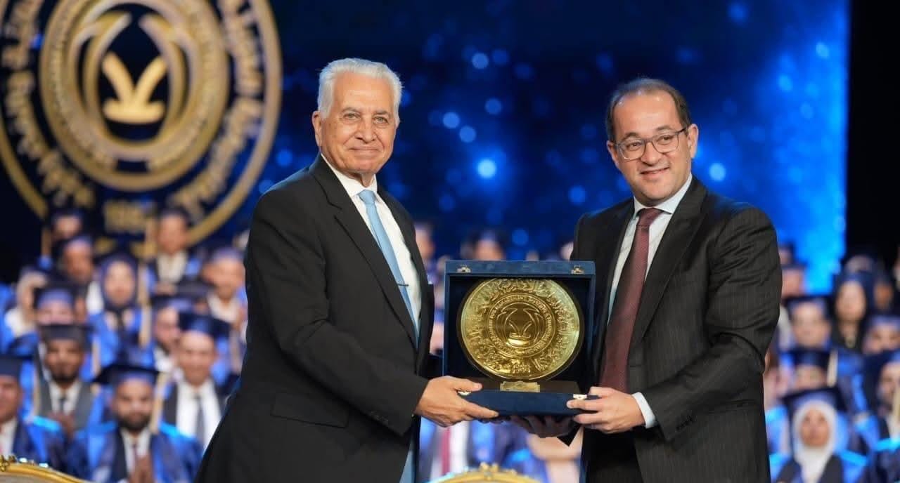 وزير المالية يشارك فى احتفالية خريجي الماجستير والدكتوراة بالأكاديمية العربية للعلوم الإدارية والمالية والمصرفية