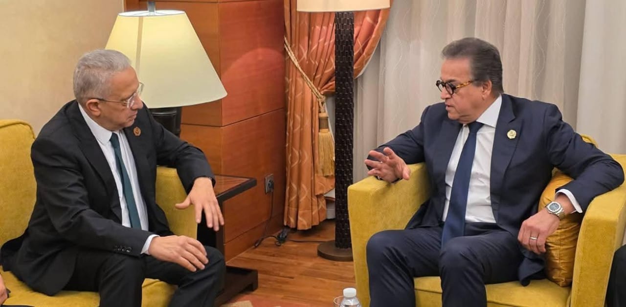 "عبدالغفار" يلتقي وزير الصحة التونسي لبحث تعزيز التعاون بين البلدين