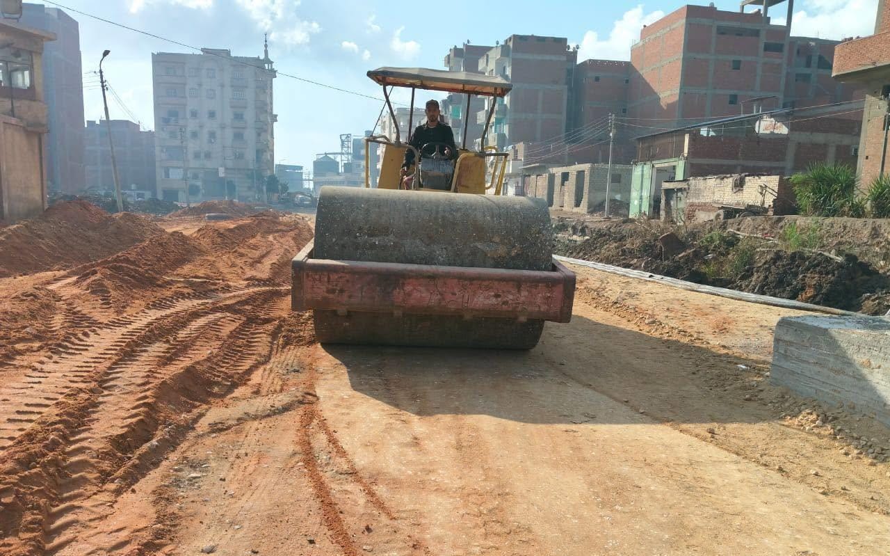 محافظ الغربية يتابع أعمال تنفيذ محور النعناعية بكفر الزيات
