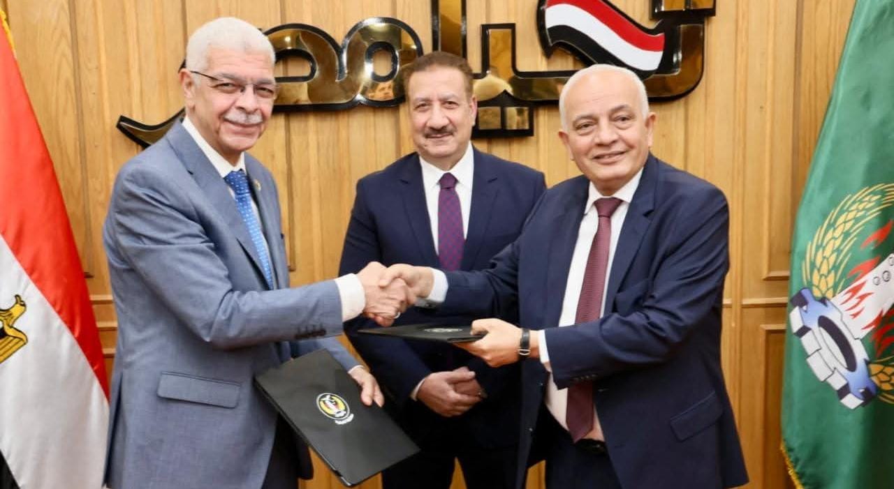 محافظ المنوفية يشهد مراسم توقيع بروتوكول تعاون بين جامعتي المنوفية والريادة