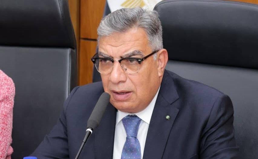 محافظ الدقهلية يعلن اعتماد الأحوزة العمرانية لـ 23 عزبة في 9 مراكز بالمحافظة
