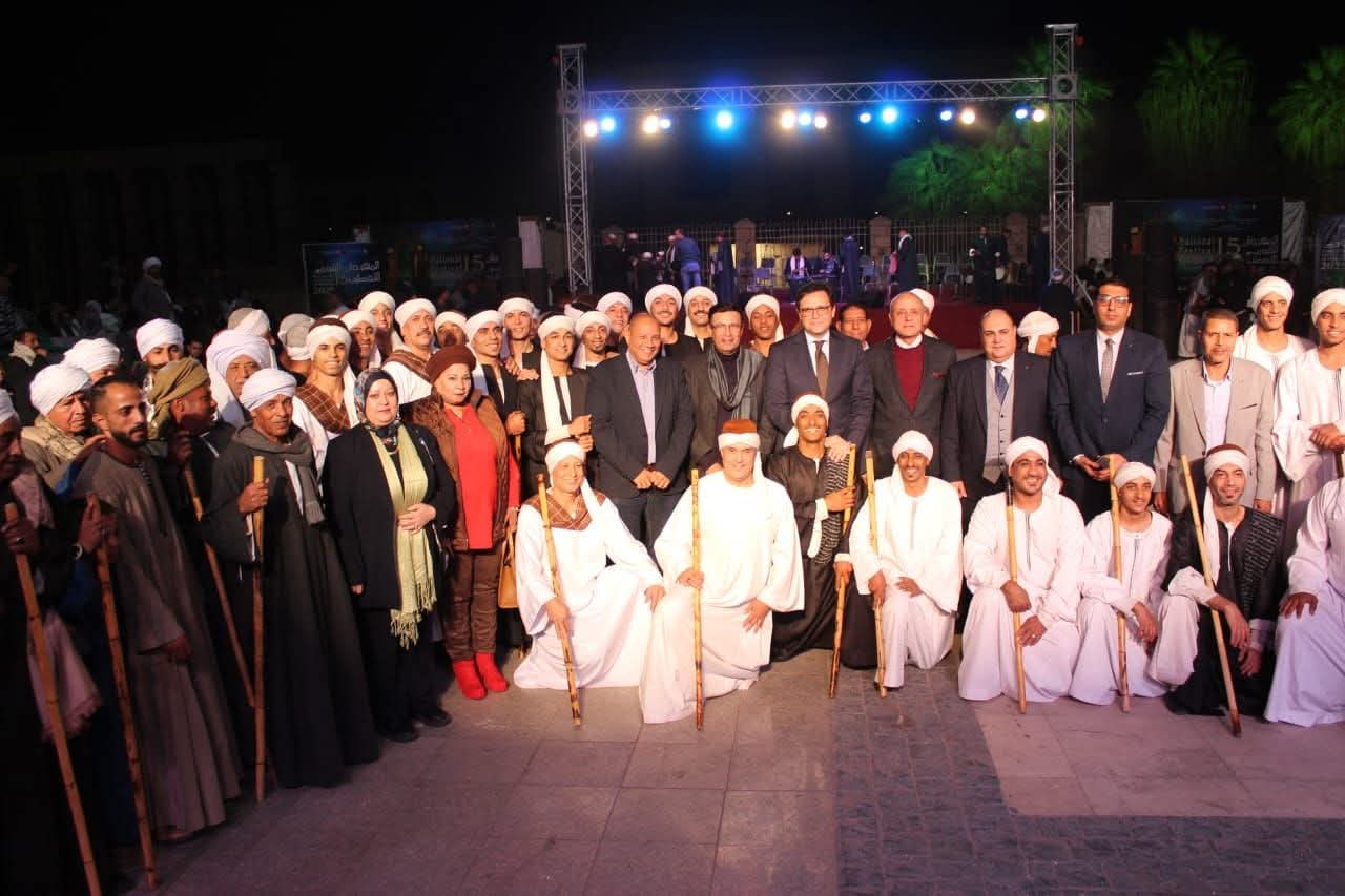 وزير الثقافة ومحافظ الأقصر يشهدان ختام فعاليات الدورة الخامسة عشرة للمهرجان القومي للتحطيب