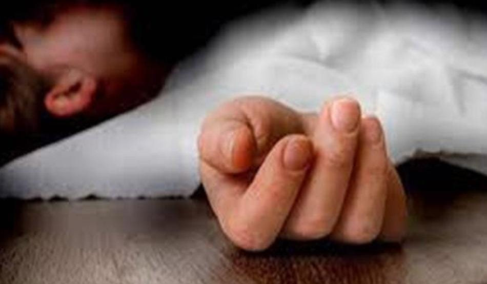 مصرع طفلة بمدينة العياط صدمتها سيارة أثناء عودة قائدها للخلف