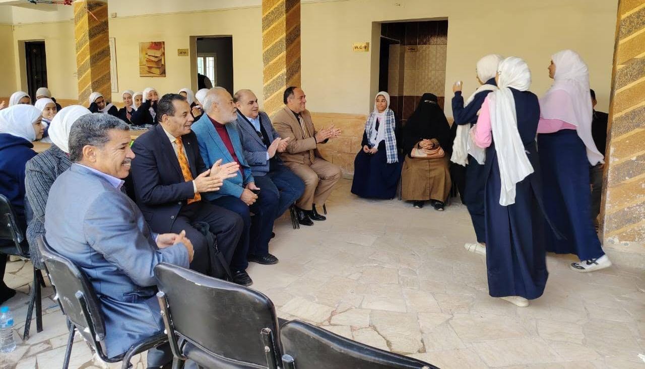 مساعد وزير الثقافة يتفقد عدداً من المواقع الثقافية بشمال سيناء لبحث احتياجاتها وتطويرها