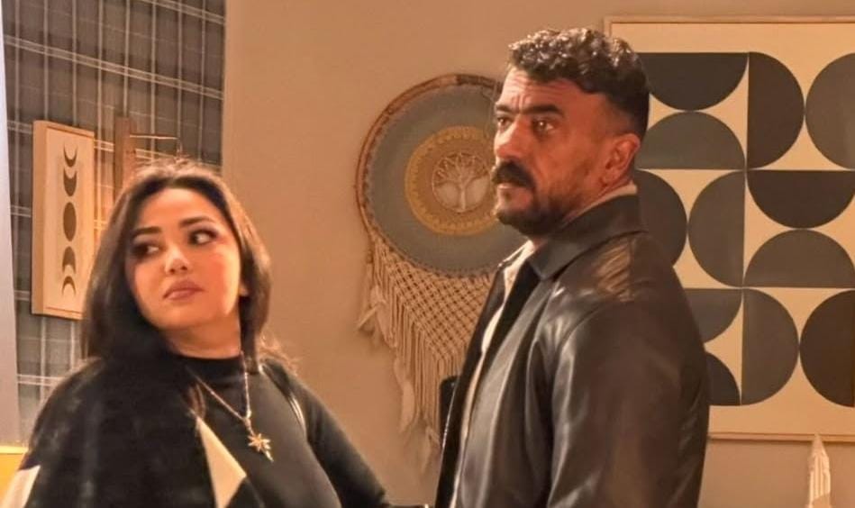 أحمد العوضى ينشر صورة من مسلسل "على كلاى" مع رحمة محسن