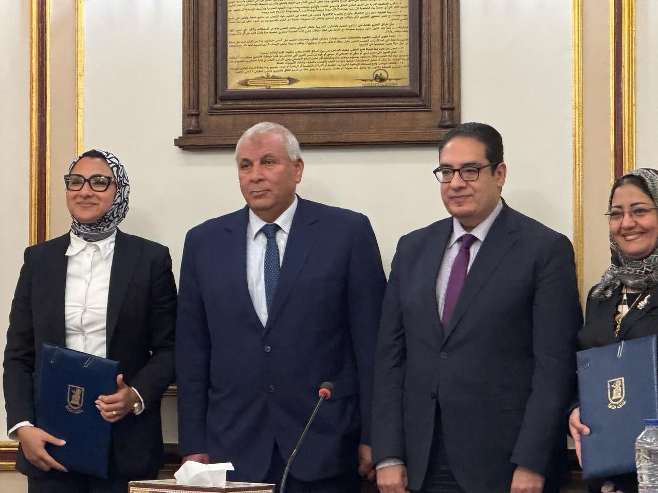 جامعة القاهرة تدعم الوادي الجديد بمشروع للزراعة الذكية