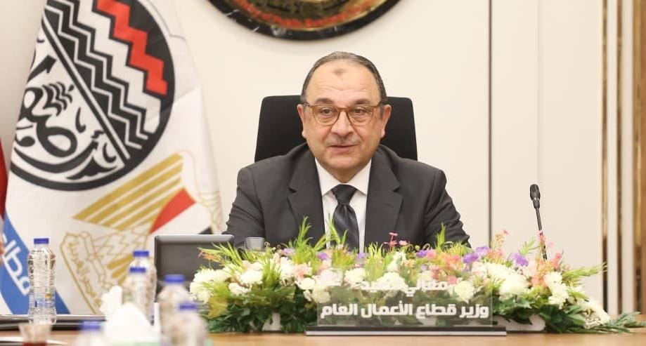 وزير قطاع الأعمال: مشروع تطوير الغزل والنسيج كان من أصعب التحديات