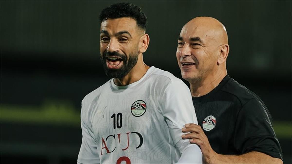 حسام حسن.. محمد صلاح يظل أيقونة كروية وقيمة فنية كبيرة