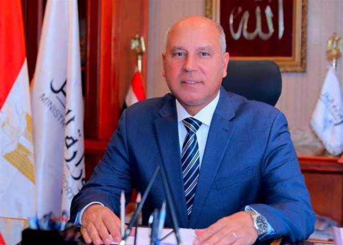 كامل الوزير يوجه تحذيرًا شديد اللهجة ضد المصانع الوهمية والتهرب الجمركي