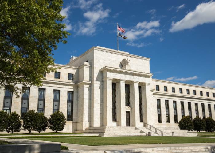 الفيدرالي الأميركي يُثبت أسعار الفائدة عند نطاق 3.5% - 3.75%