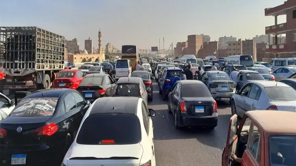 خلي بالك.. كثافات مرورية بشوارع القاهرة والجيزة اليوم الأربعاء