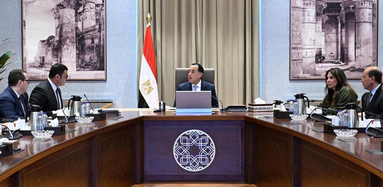 رئيس الوزراء يتابع موقف تنفيذ الأعمال المتبقية بحديقة الفسطاط تمهيداً للافتتاح والتشغيل