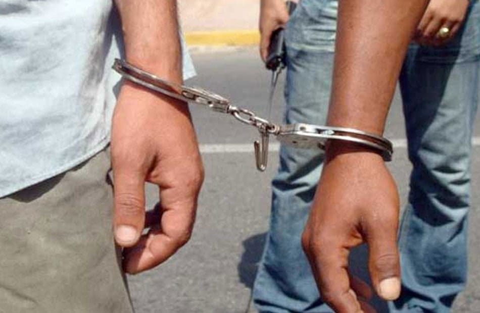 تجديد حبس طالبين من كلية العلاج الطبيعي بقنا.. تفاصيل