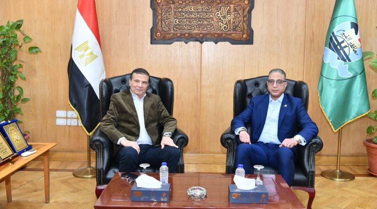 محافظ الفيوم يستقبل وزير الزراعة لتفقد عدد من المشروعات الإنتاجية والخدمية بالقطاع الزراعي