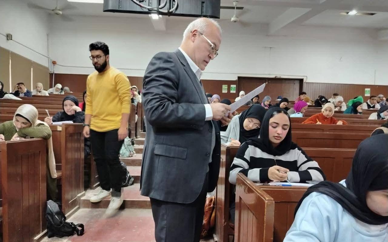 بدء امتحانات الفصل الدراسي الاول بكلية الزراعة جامعة عين شمس