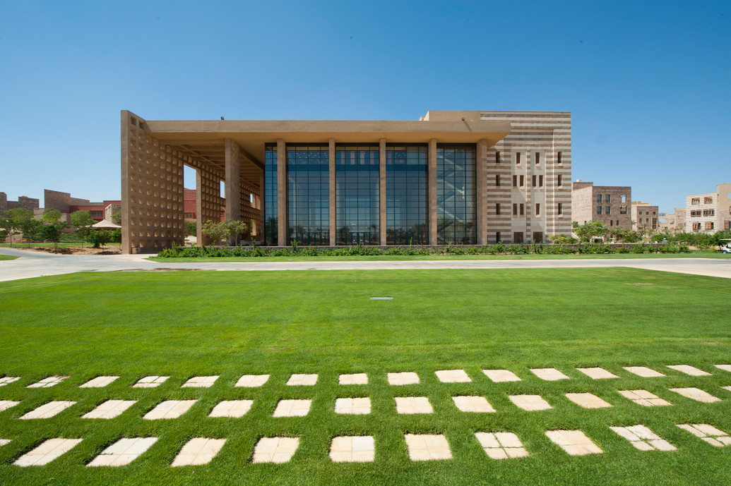 للمرة السابعة: الجامعة الأمريكية بالقاهرة ضمن أفضل الجامعات الخضراء في العالم لعام 2026
