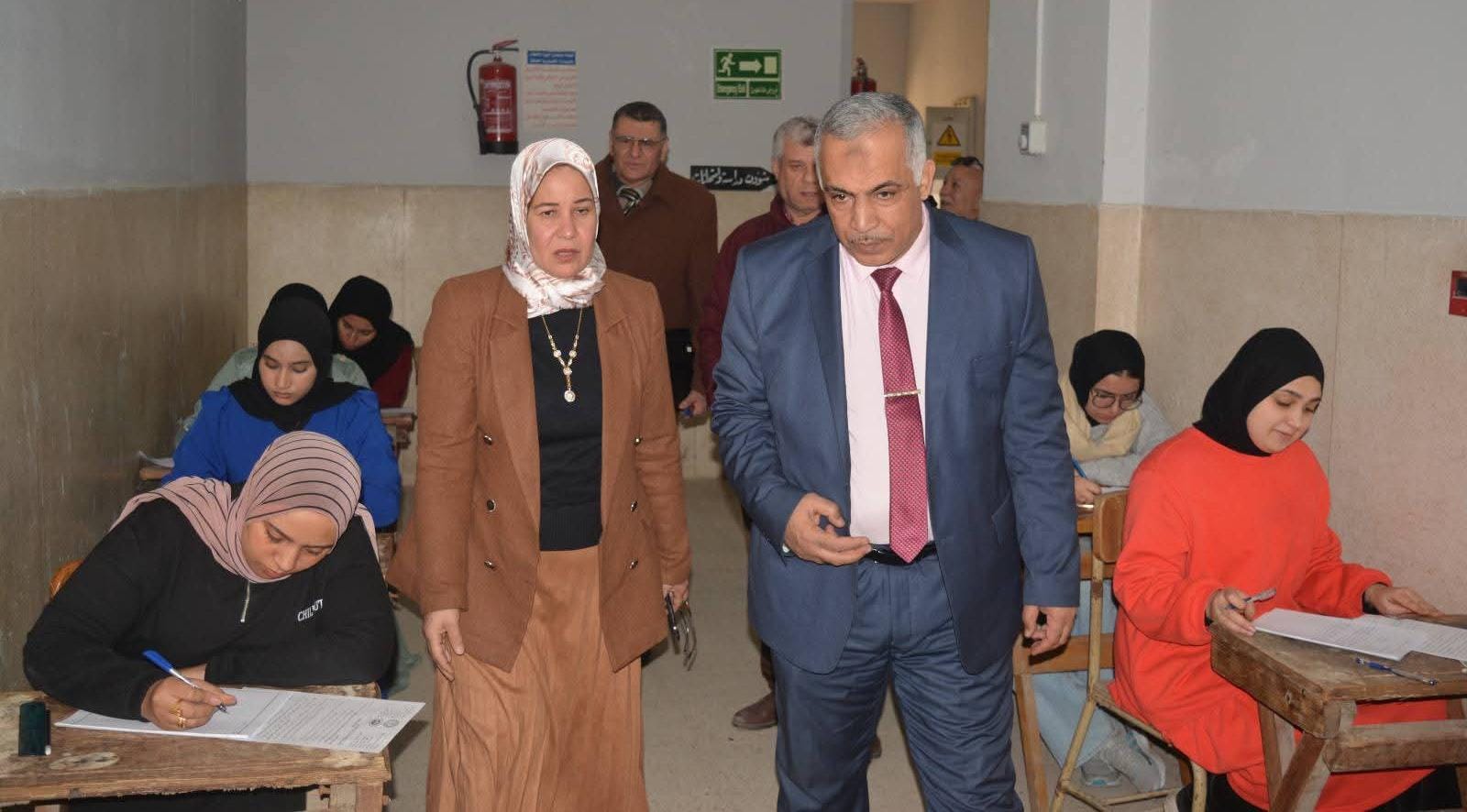 نائب رئيس جامعة الأزهر يتفقد أعمال الامتحانات بكلية الدراسات الإسلامية للبنات بالإسكندرية
