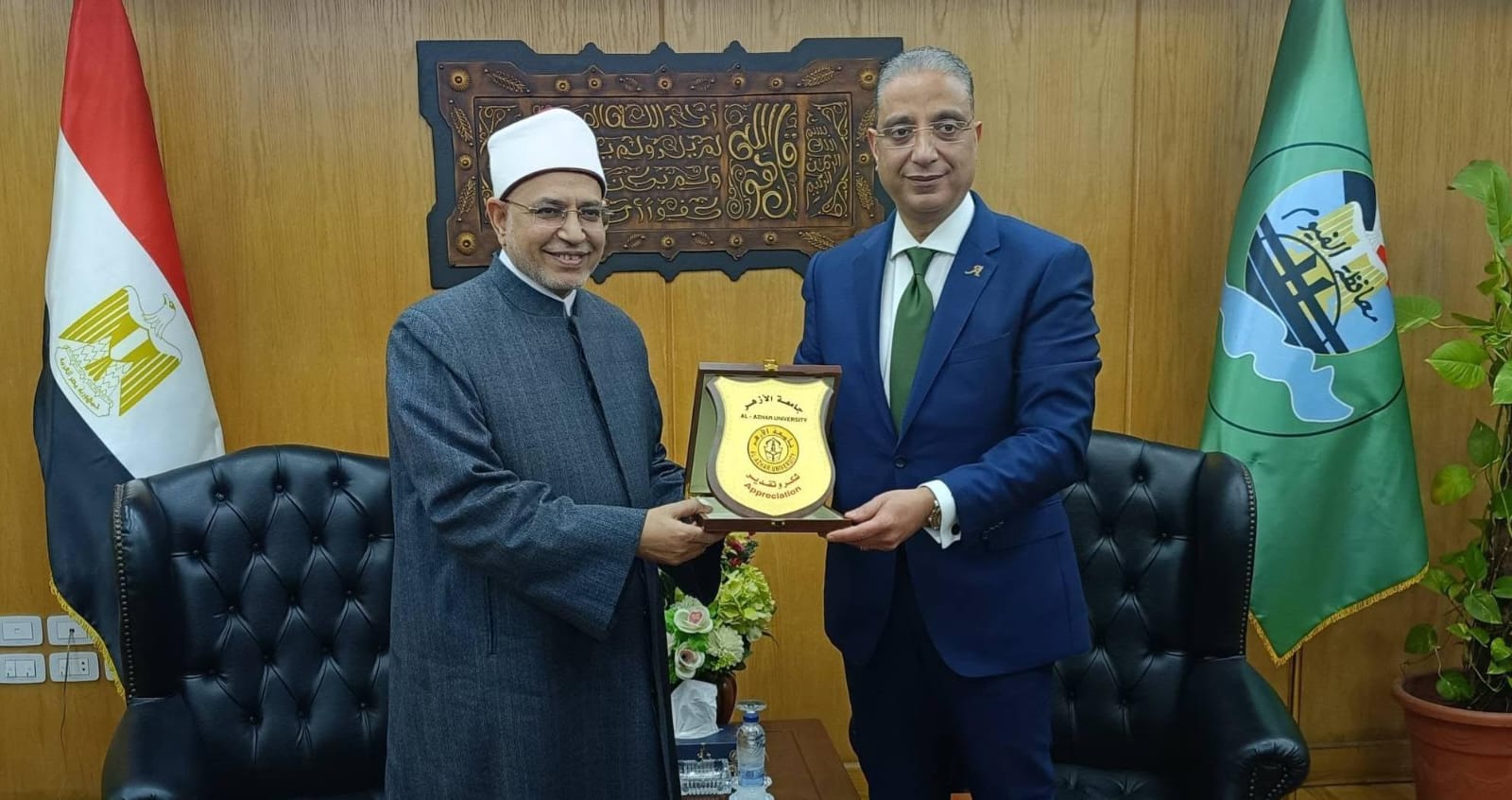 محافظ الفيوم يستقبل رئيس جامعة الأزهر ونوابه لبحث آفاق التعاون المشترك
