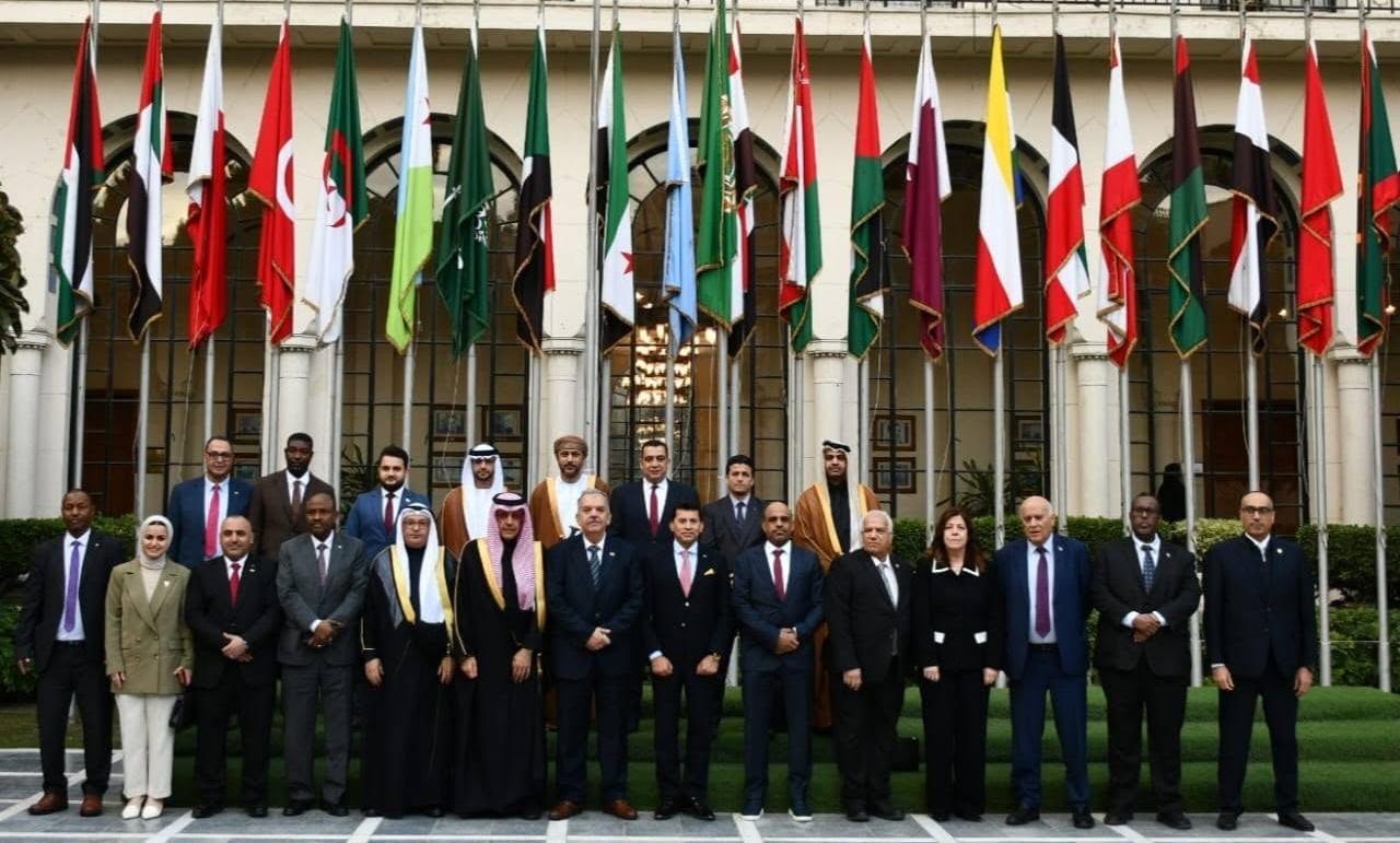 الدكتور أشرف صبحي يفوز بمنصب رئيس المكتب التنفيذي لمجلس وزراء الشباب الرياضة العرب