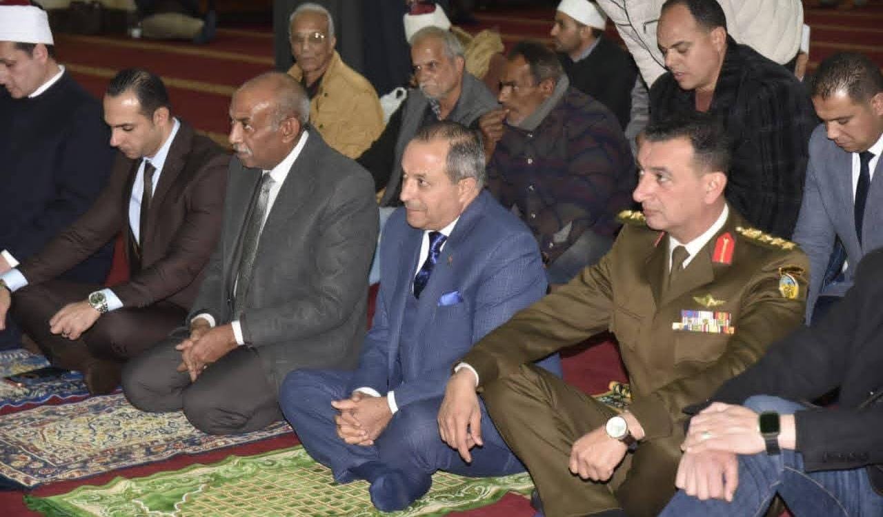 محافظ بورسعيد يشهد احتفال ذكرى ليلة الإسراء والمعراج بالمسجد العباسي