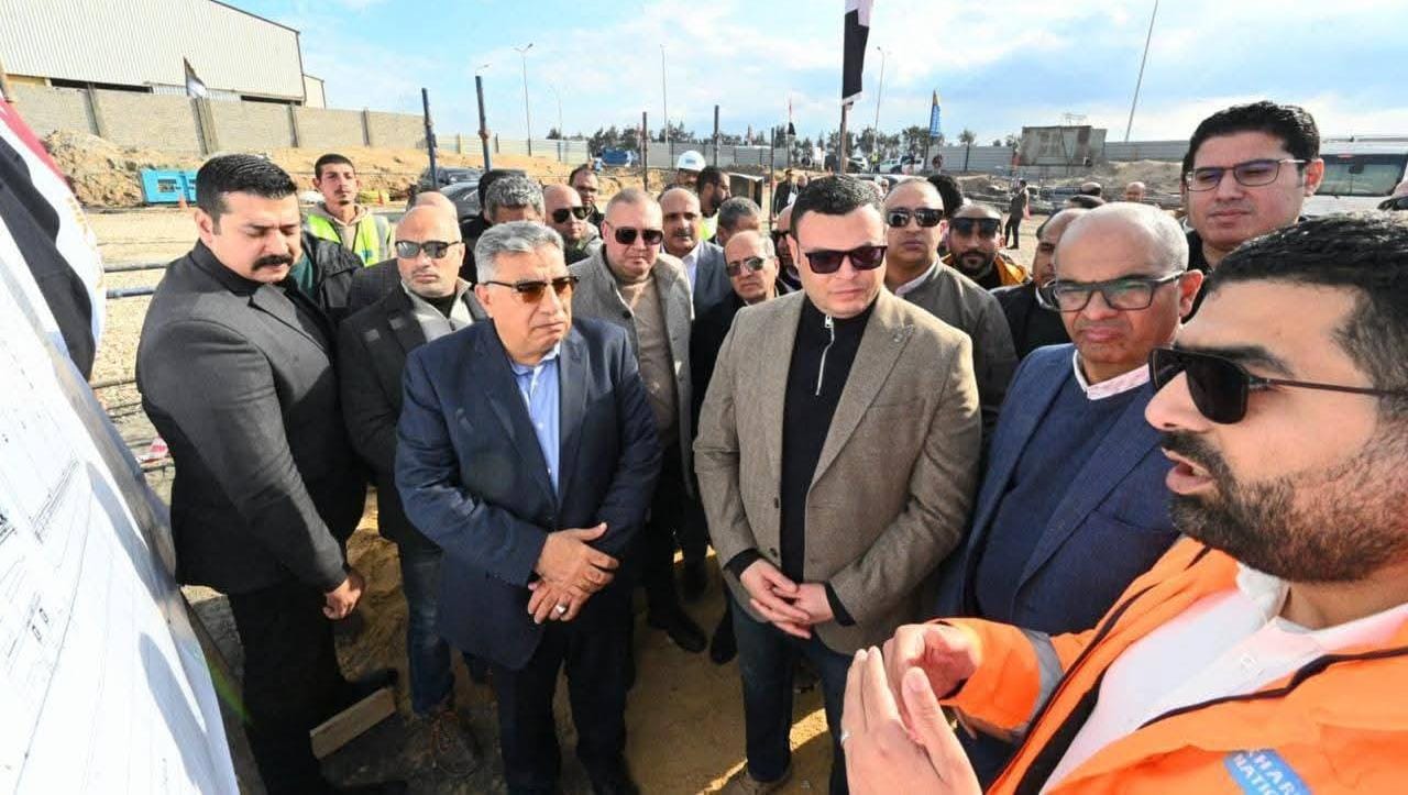 وزير الإسكان ومحافظ الدقهلية يتفقدان مشروع محطة معالجة الصرف الصناعي بجمصة