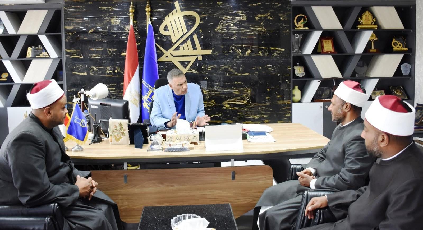 محافظ أسوان: تكثيف القوافل الدعوية بمختلف المراكز والمدن والمناطق النائية