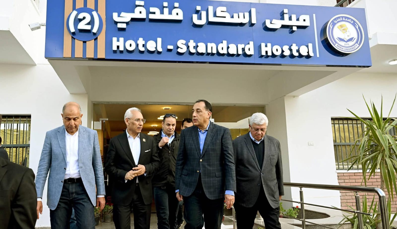 رئيس الوزراء يفتتح أول فنادق جامعة المنيا